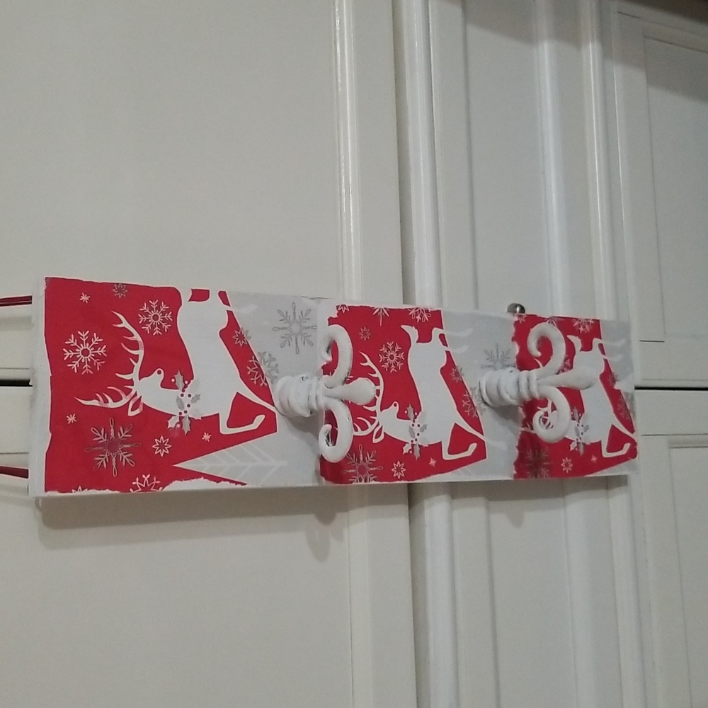 SOLD!!!!Christmas hook hanger